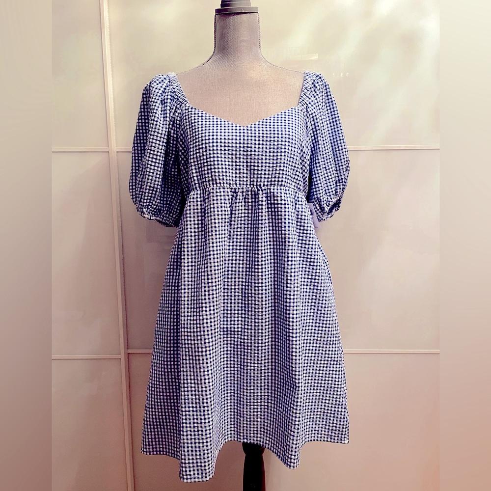 NWT Old Navy Blue Check Puff Sleeve